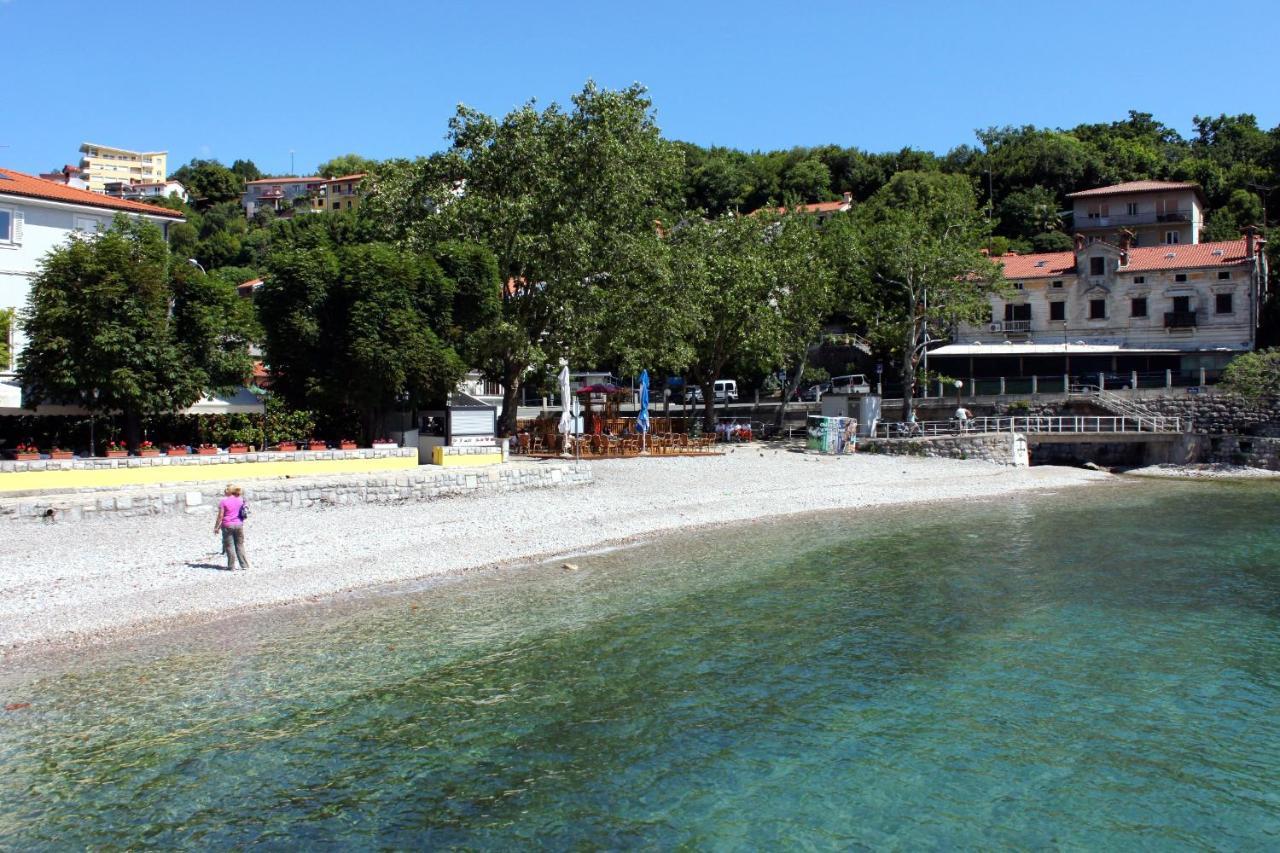Apartments With A Parking Space Opric, Opatija - 7728 Ловран Экстерьер фото